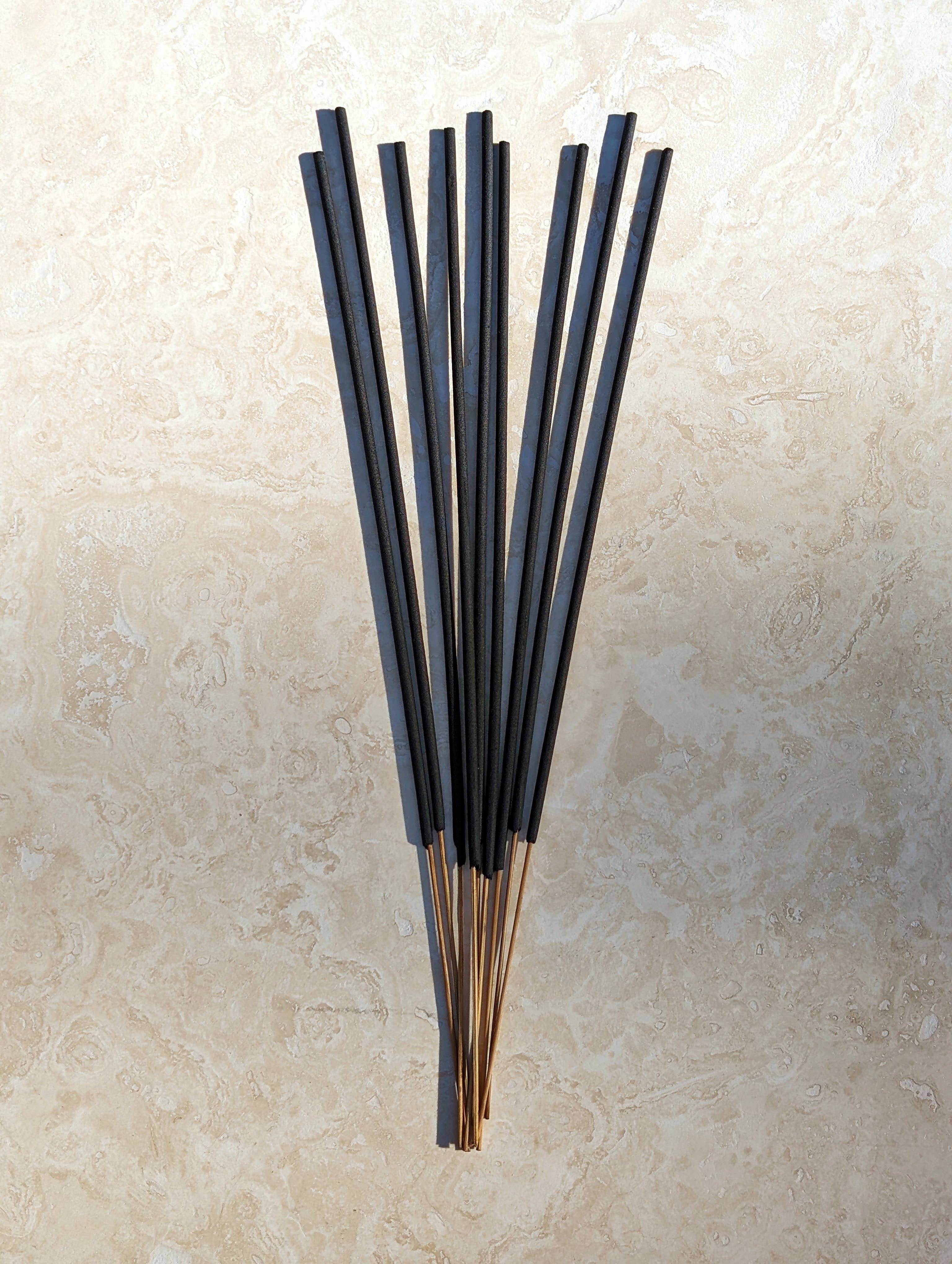 Santal & Fig Incense Sticks - Confía Collective