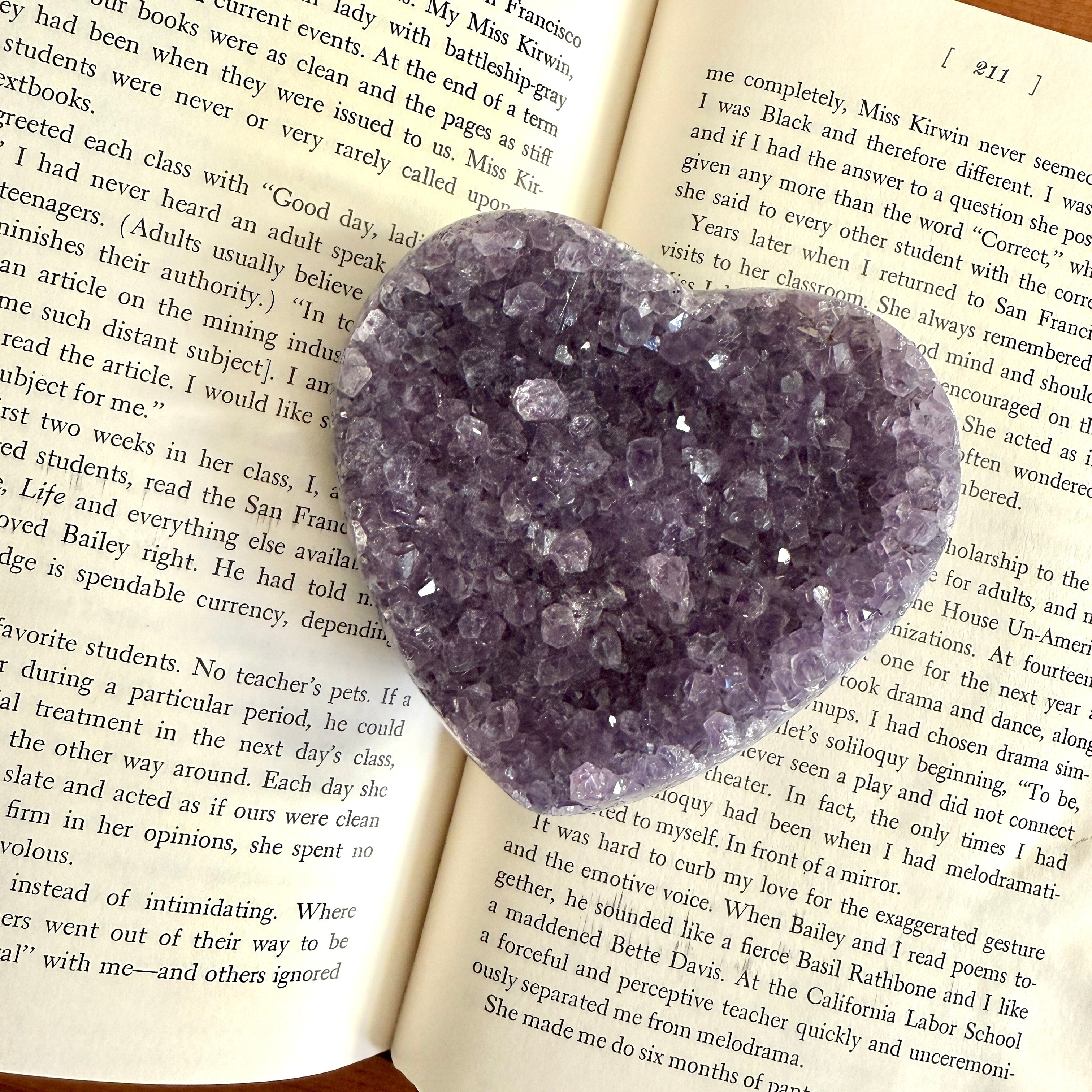 Amethyst Druzy Crystal Heart - Confía Collective