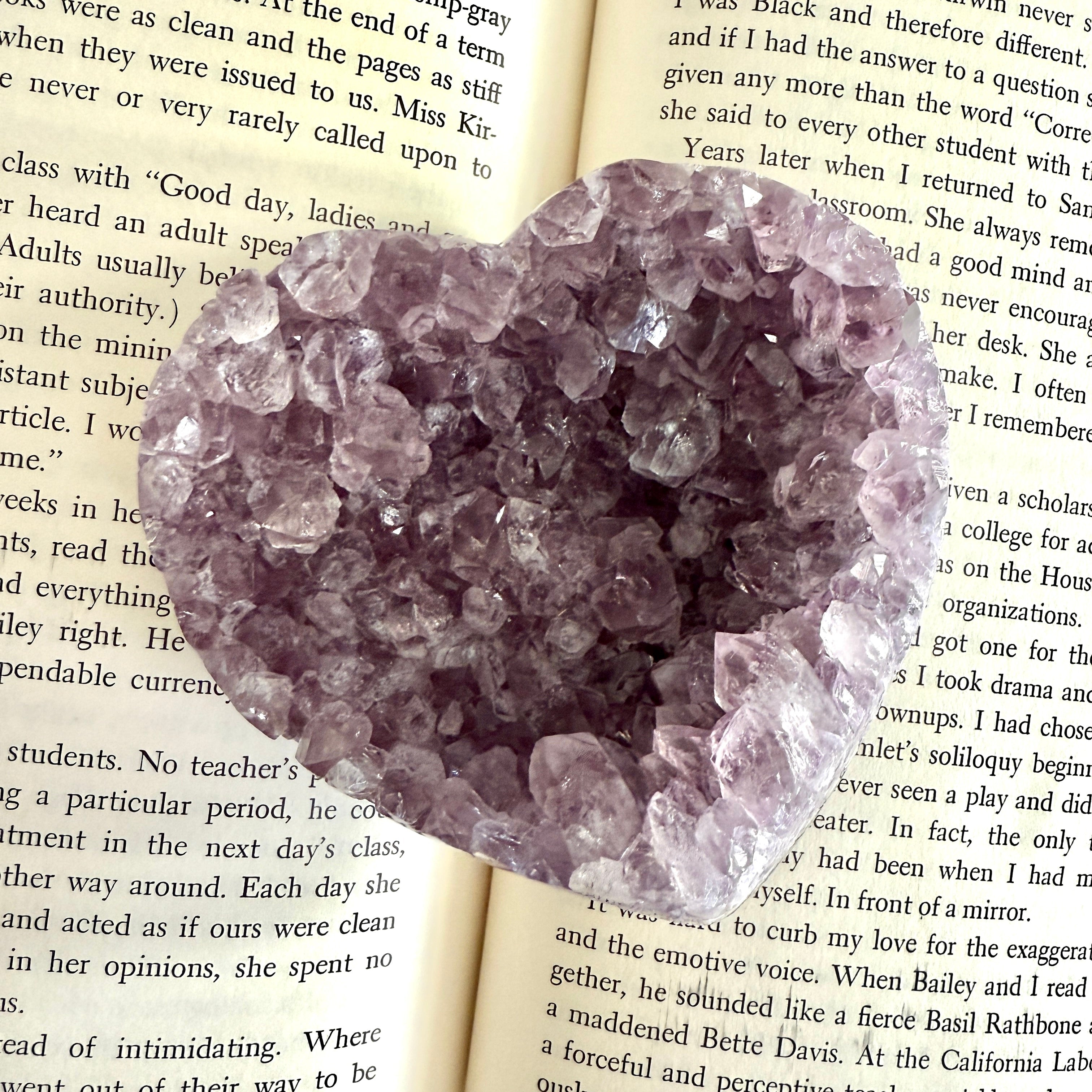 Amethyst Druzy Crystal Heart - Confía Collective