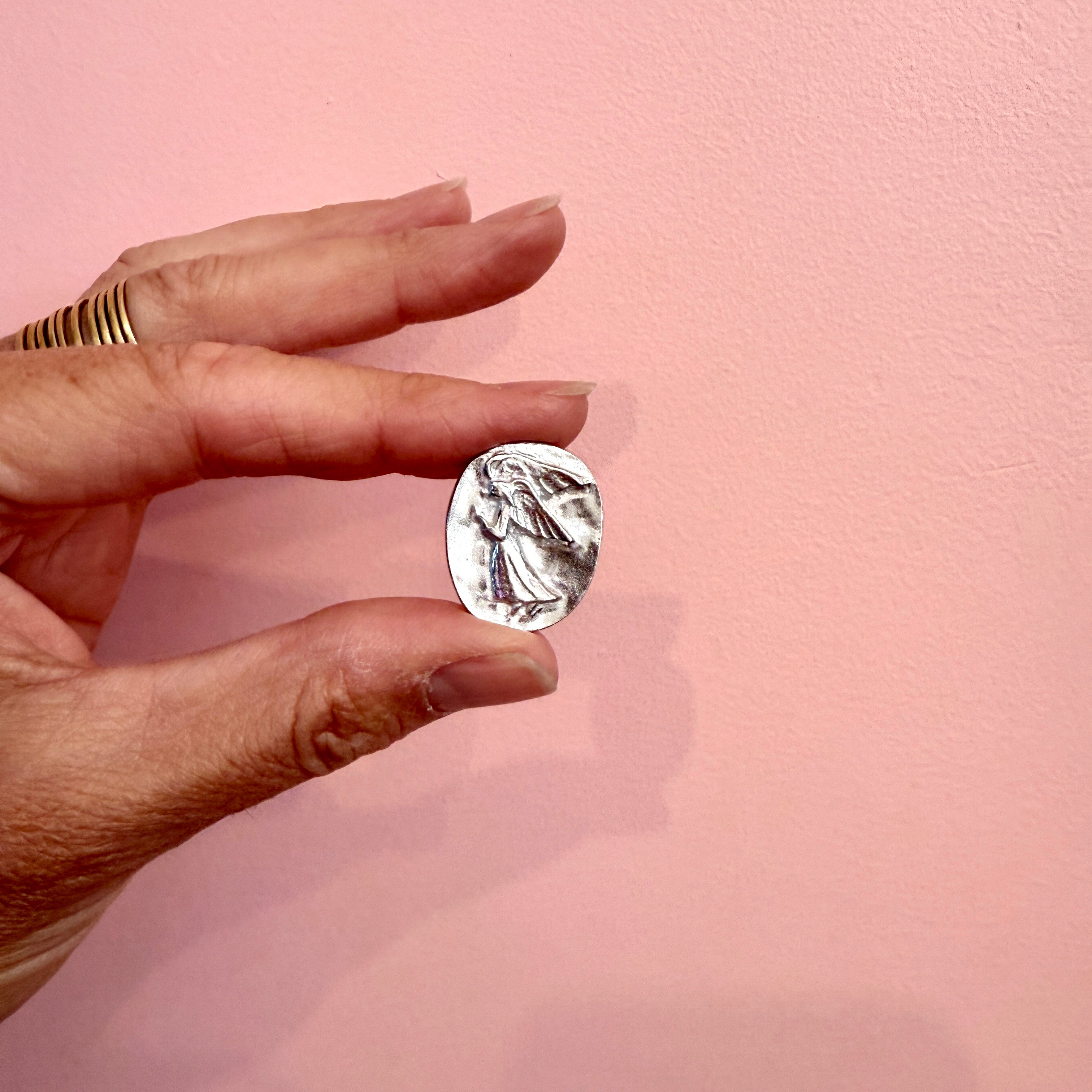 Angel Pocket Pewter Charms - Confía Collective