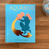 Aquarius Zodiac Book - Confía Collective