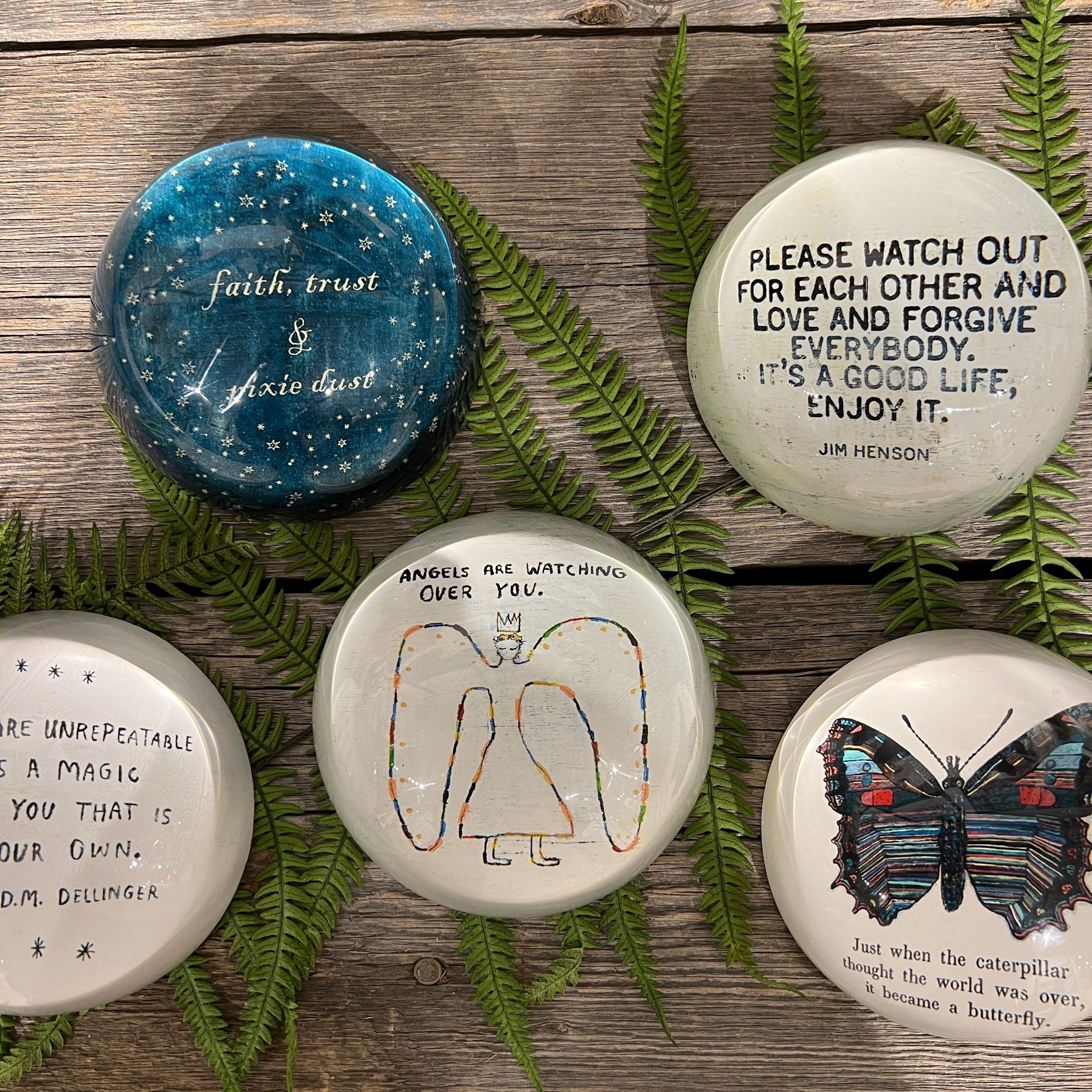 "Everything is Possible" Paperweight - Confía Collective