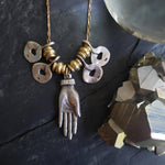 Healing Hand Pendant Necklace - Confía Collective