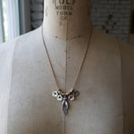 Healing Hand Pendant Necklace - Confía Collective