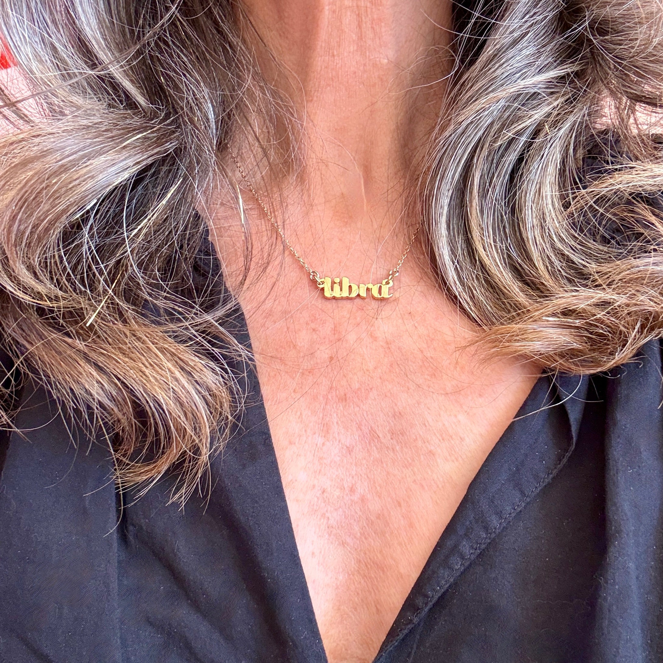 Libra Zodiac Name Necklace - Confía Collective