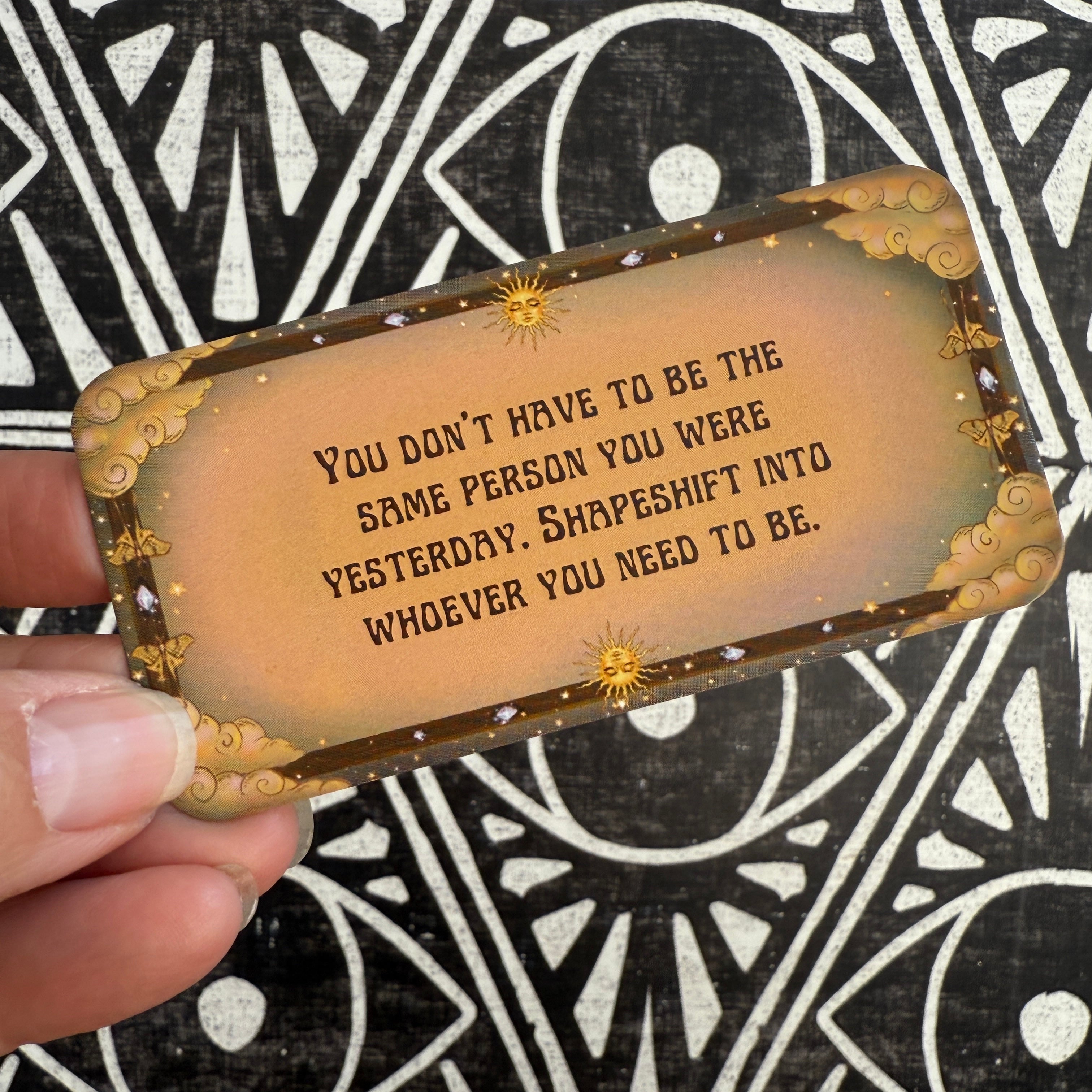 Magical Messages from the Universe Mini Deck - Confía Collective