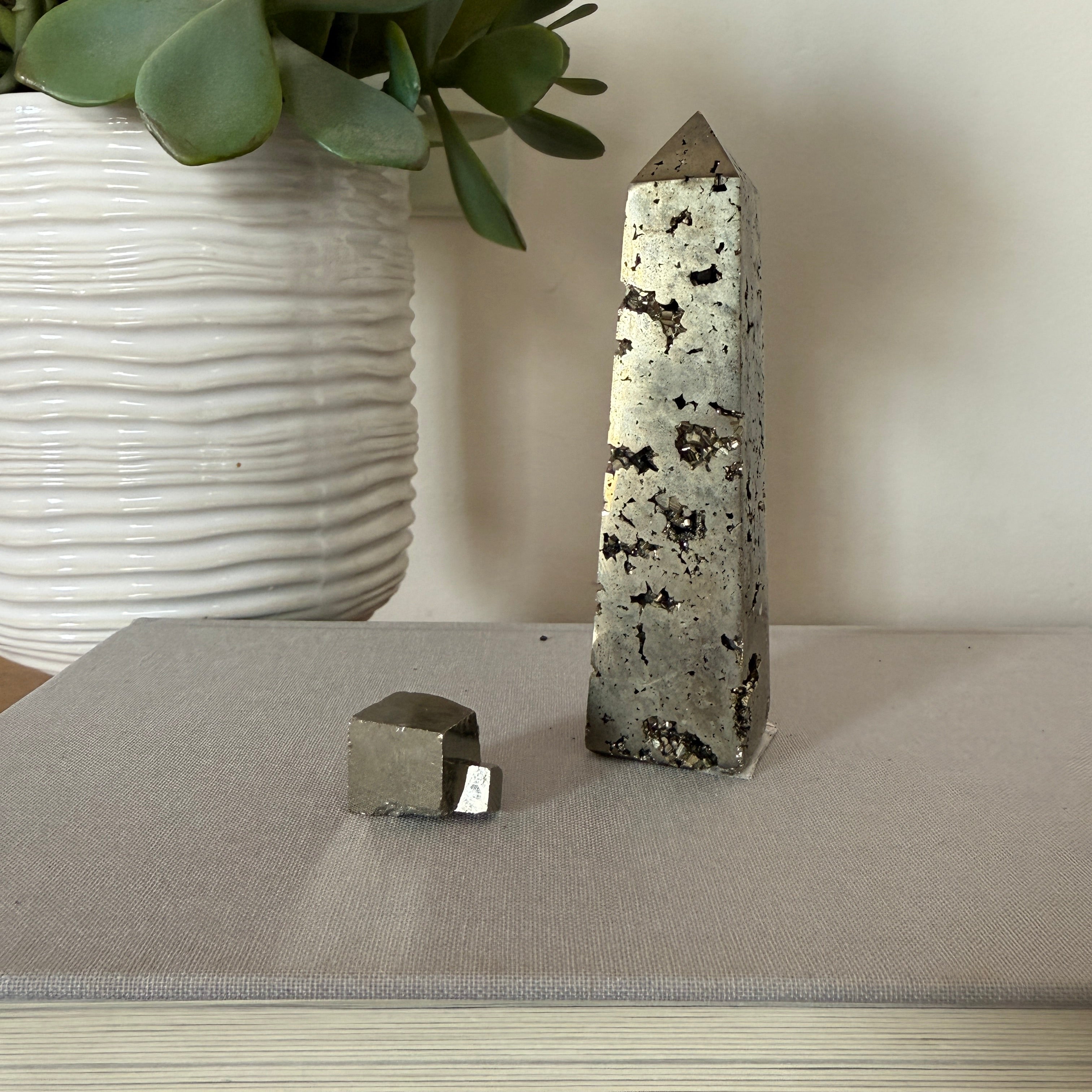 Pyrite Crystal Polished Tower - Confía Collective