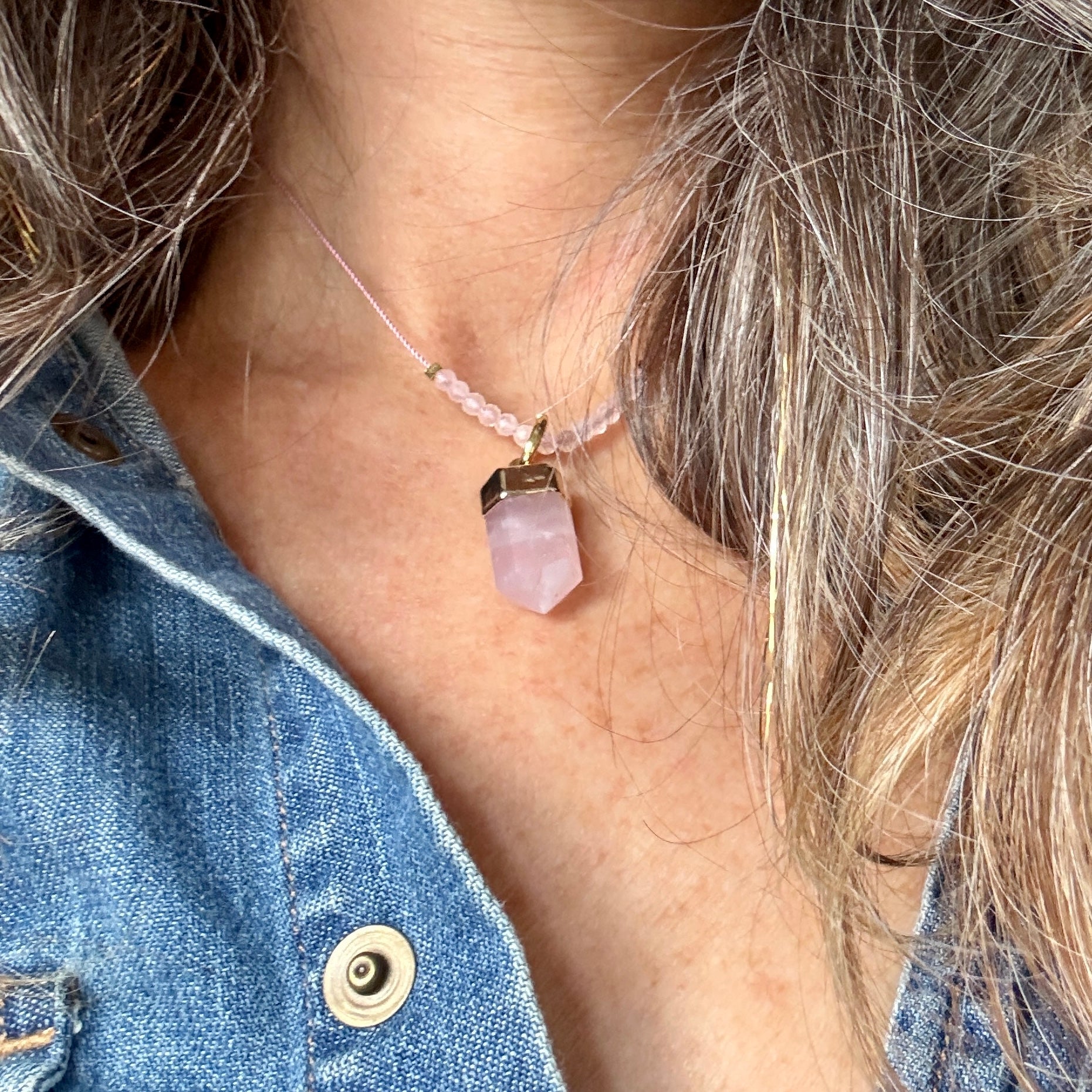 Rose Quartz Gemstone Necklace - Confía Collective