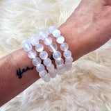 Selenite 8mm Gemstone Bracelet - Confía Collective