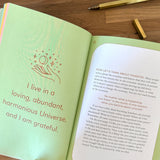 The Gift of Gratitude Guided Journal - Confía Collective