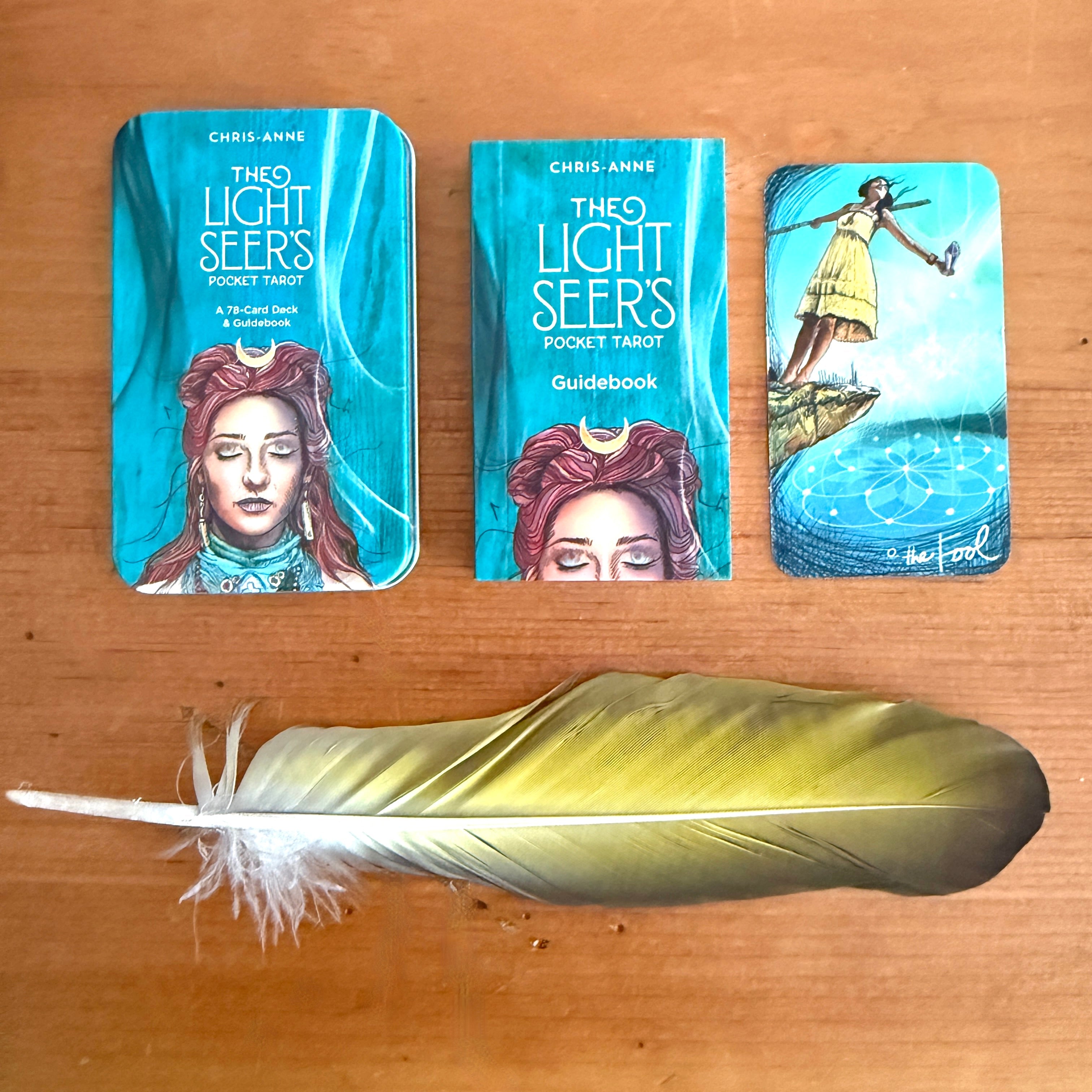 The Light Seers Pocket Tarot - Confía Collective