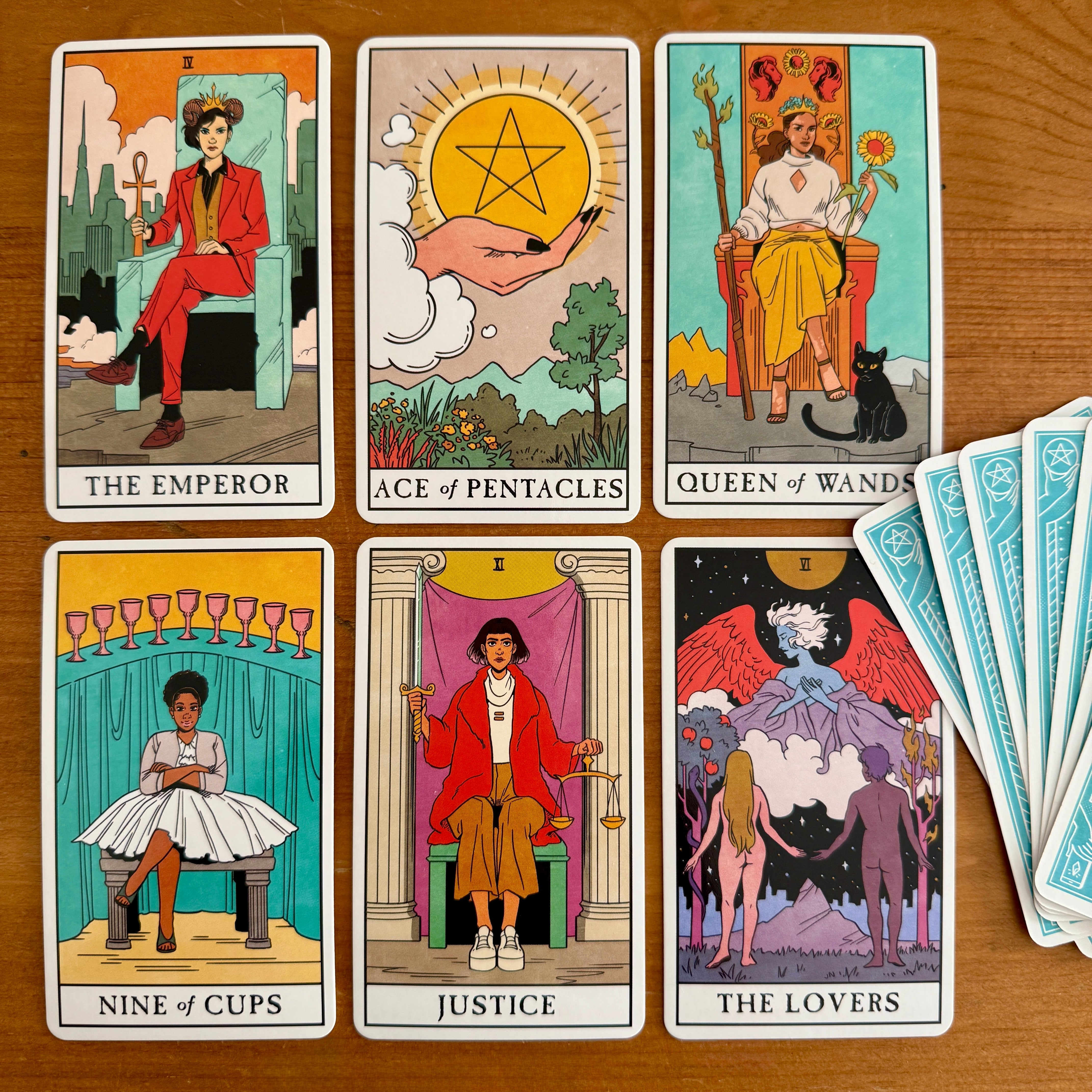 The Modern Witch Tarot Deck and Guidebook - Confía Collective