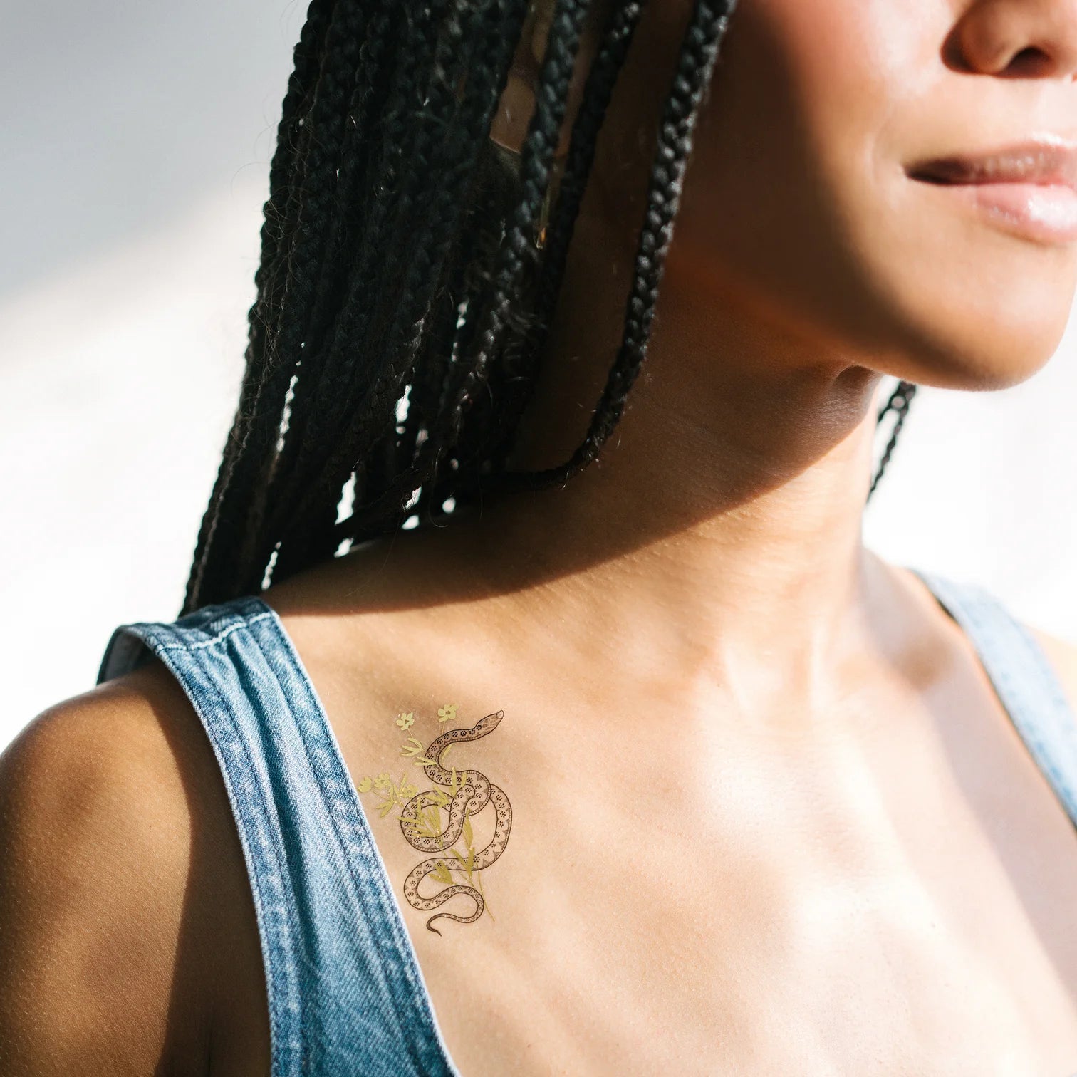 Twisty Snake with Flowers Temporary Tattoo Set - Confía Collective