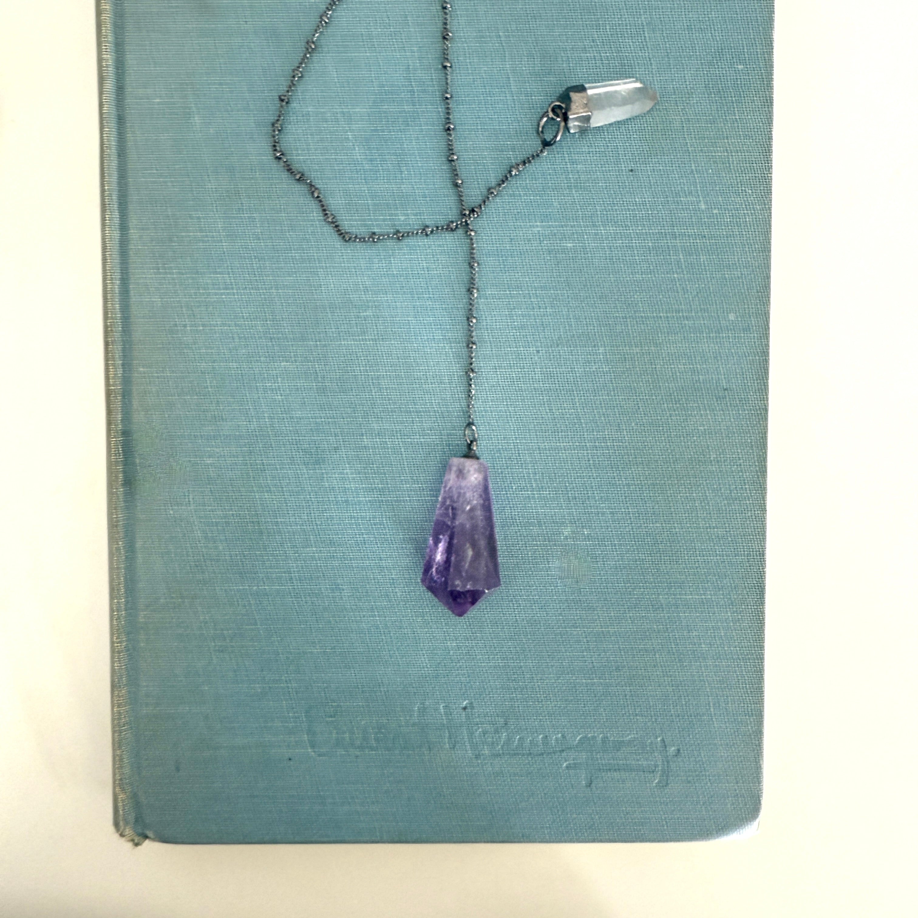 Violet Light Amethyst Crystal Pendulum - Confía Collective