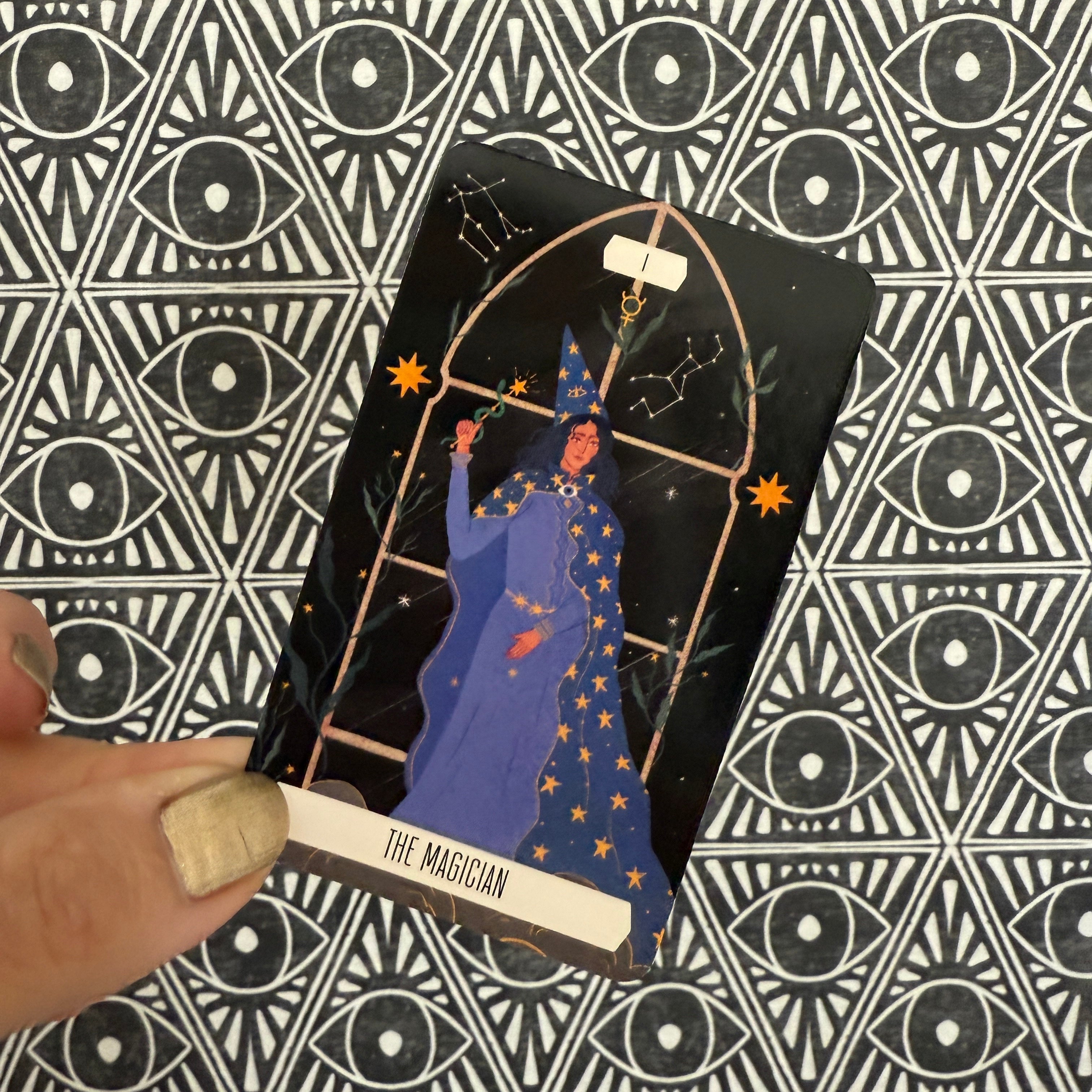 Zodiac Tarot Pocket Deck and Guidebook - Confía Collective