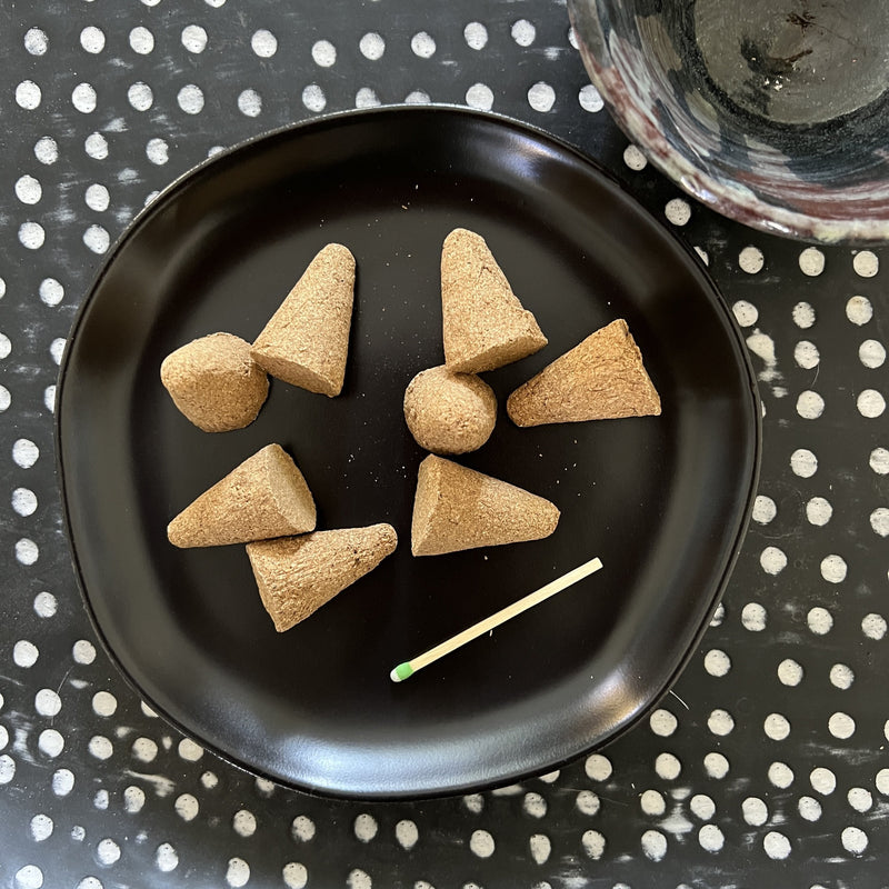 Our incense cones are made by hand and use only sustainably harvested Peruvian Palo Santo wood powder and natural resins of trees to obtain the texture and shape. Simply place one cone in a safe vessel, light the top and let the sweet and woodsy aroma fill your space.