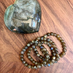 Labradorite Crystal 8mm Bead Bracelet - Confía Collective