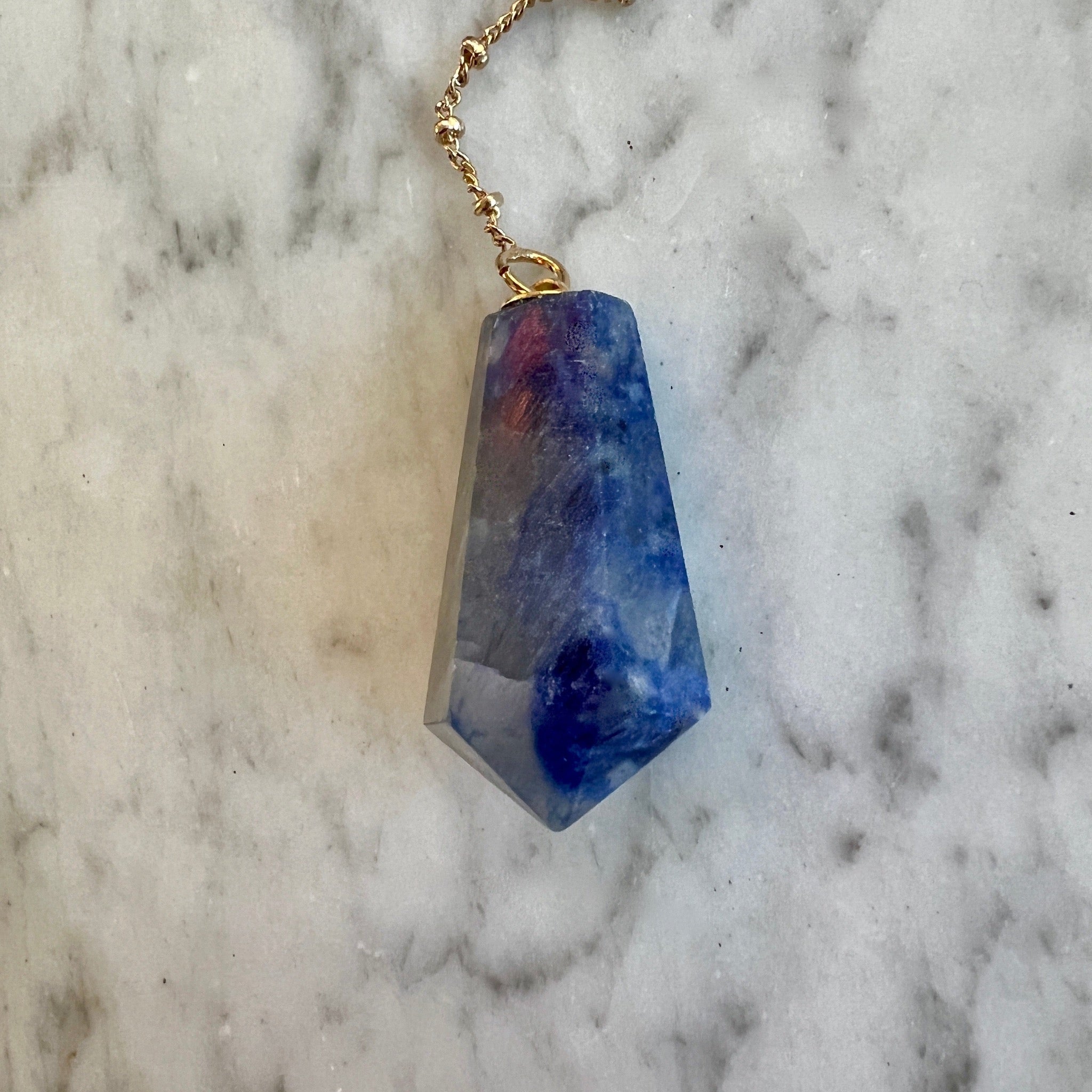 Mystical Insight Sodalite Crystal Pendulum - Confía Collective