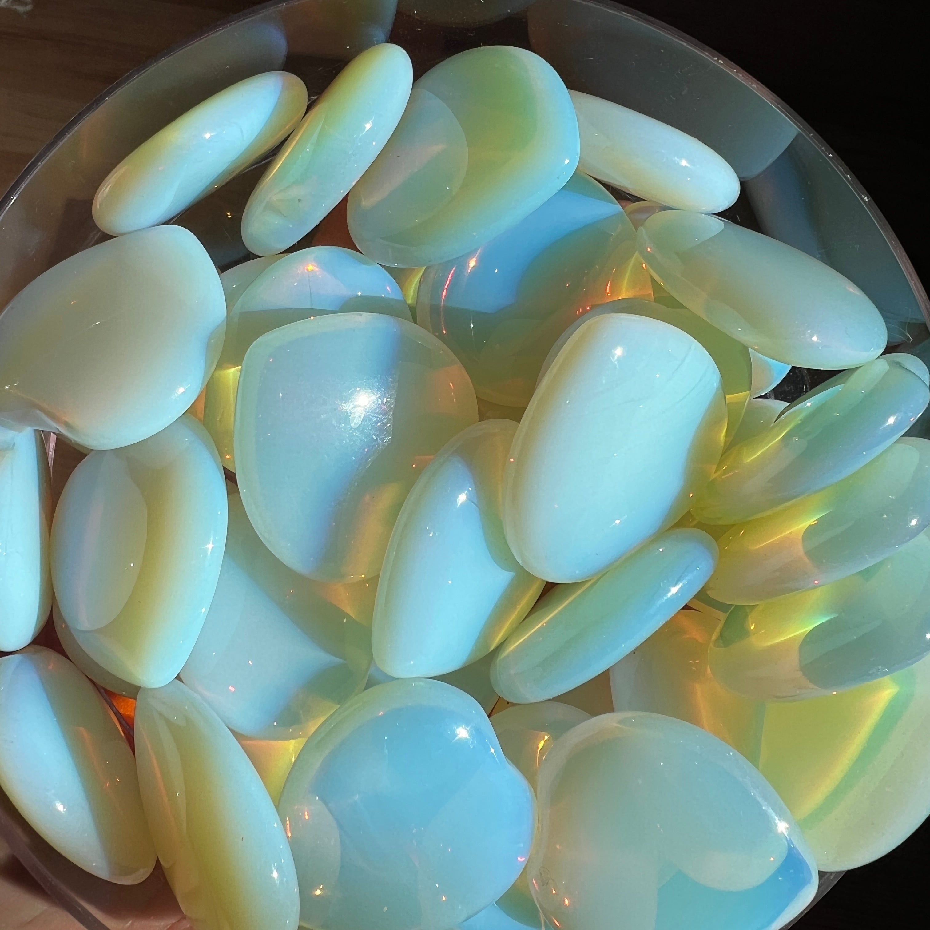 Opalite Crystal Heart - Confía Collective