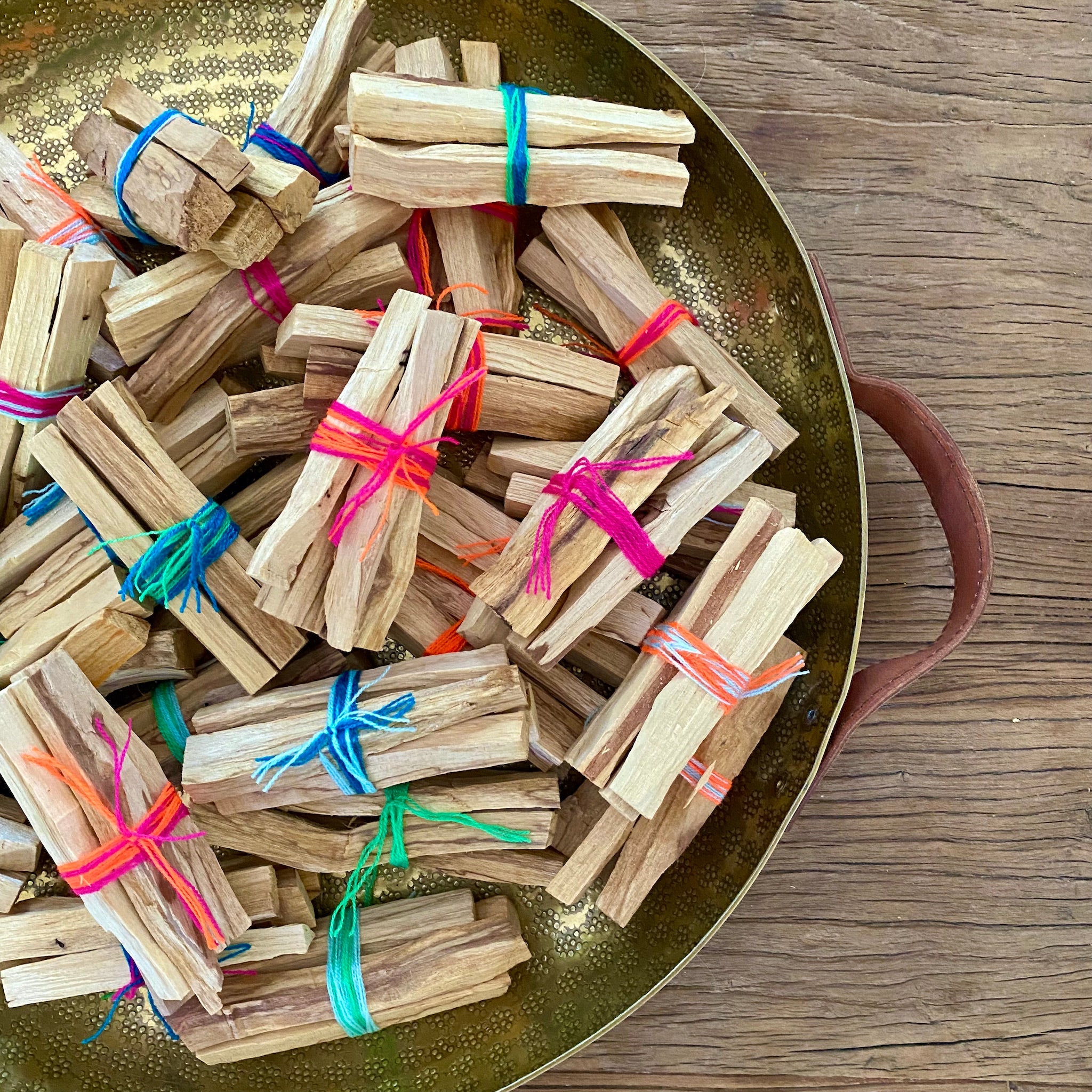 Palo Santo Bundle - Confía Collective