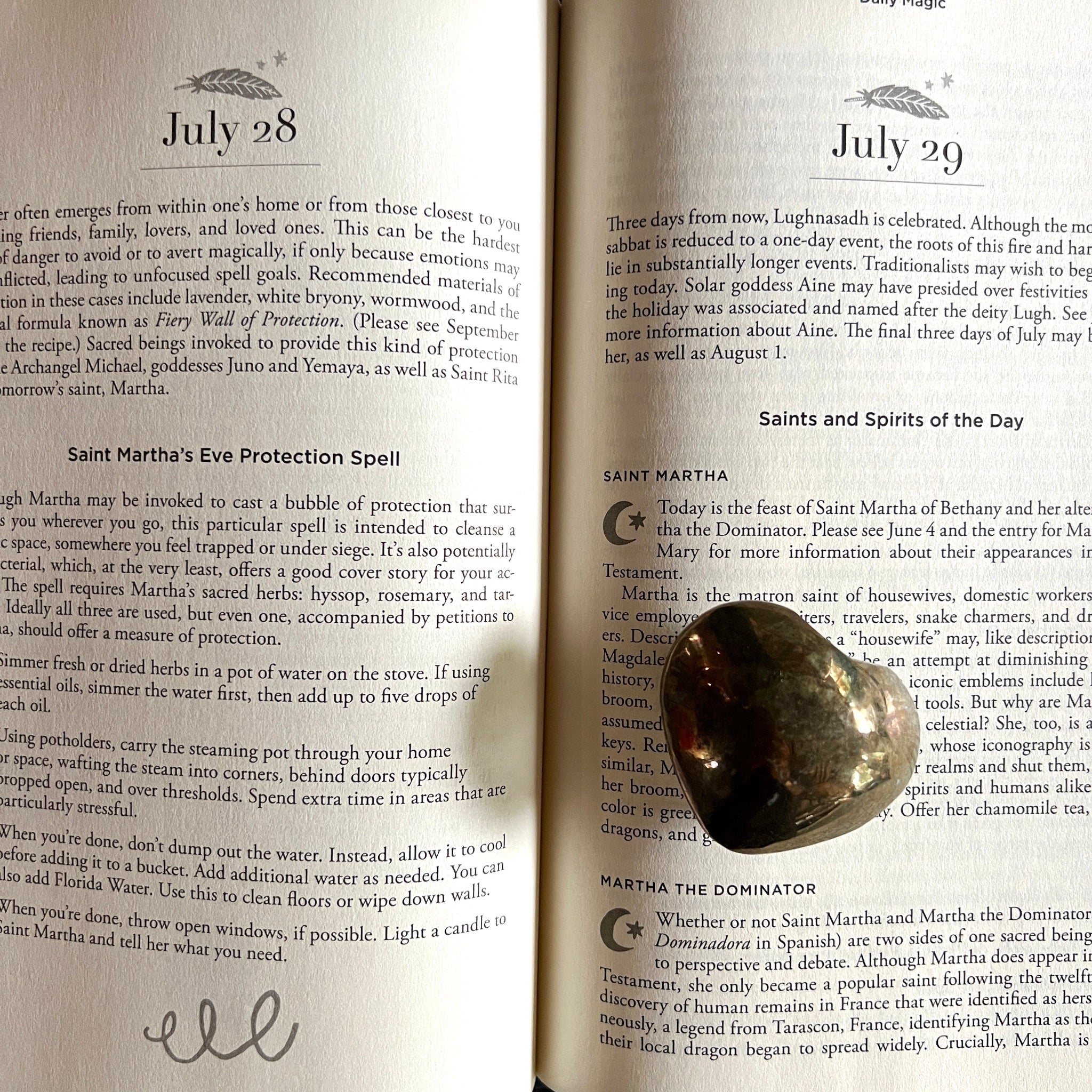 Polished Pyrite Crystal Heart - Confía Collective