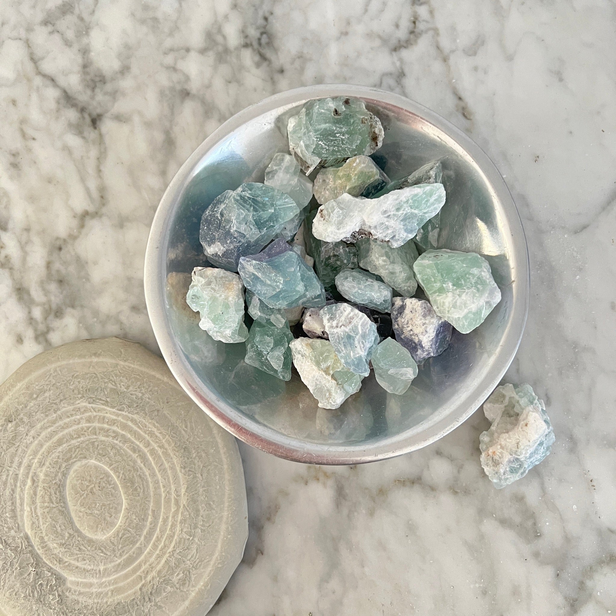 Raw Fluorite Crystal Piece - Confía Collective