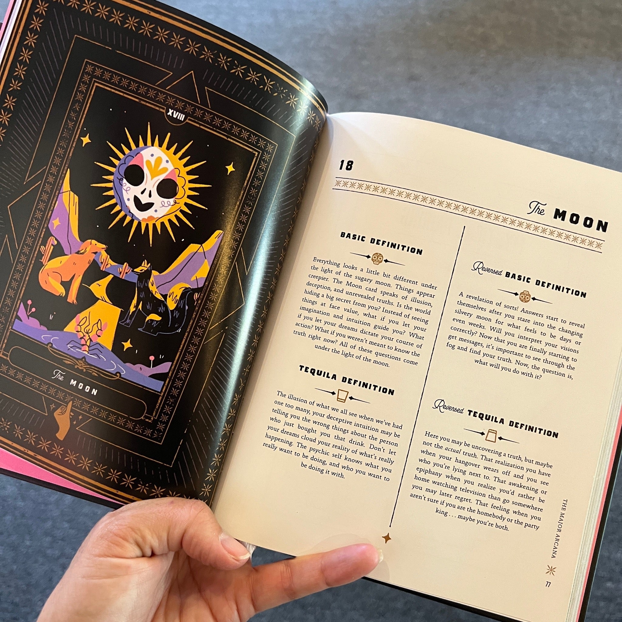 Tarot & Tequila Book - Confía Collective